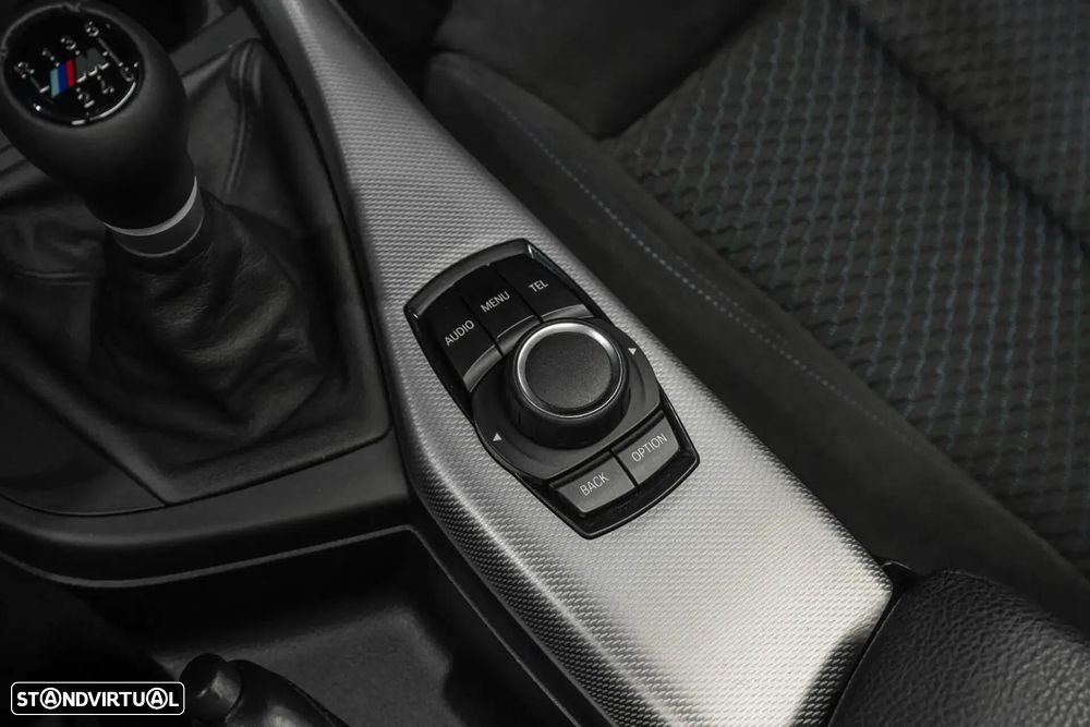 BMW 120 d Pack M - 18