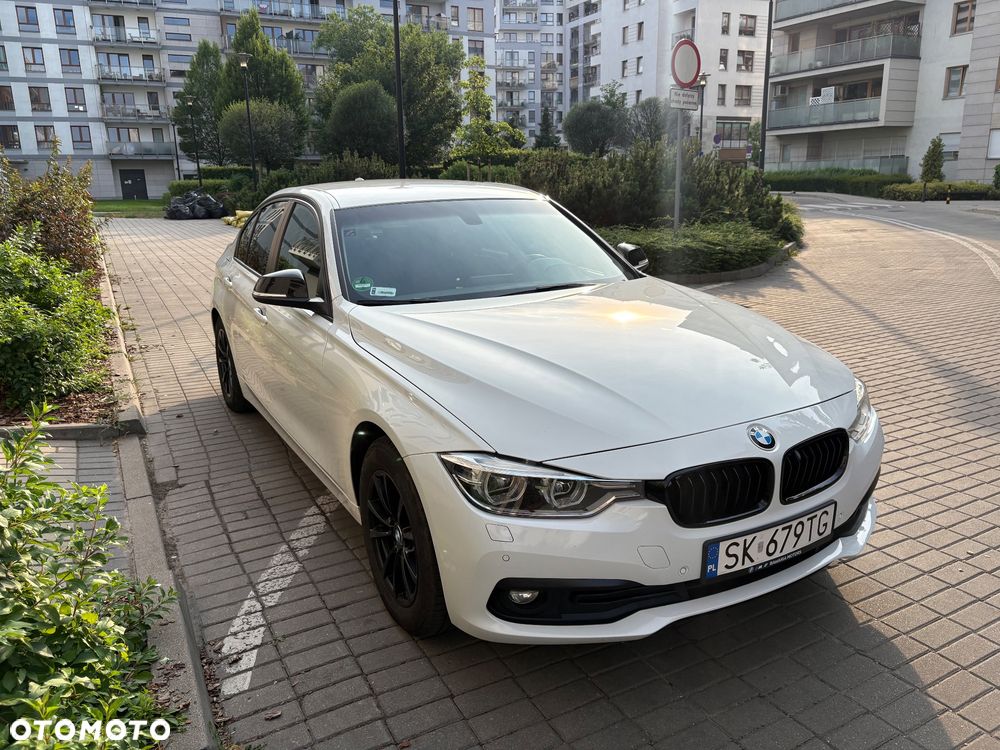 BMW Seria 3 318i - 2
