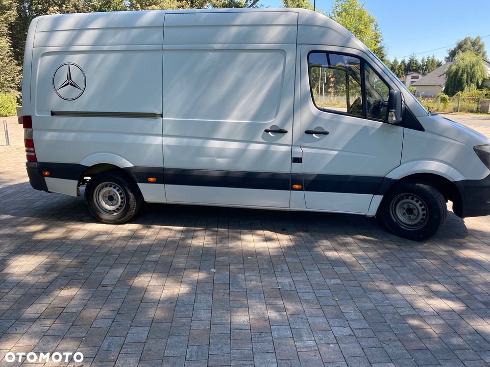 Mercedes-Benz Sprinter - 4