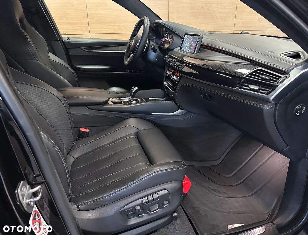 BMW X6M - 8
