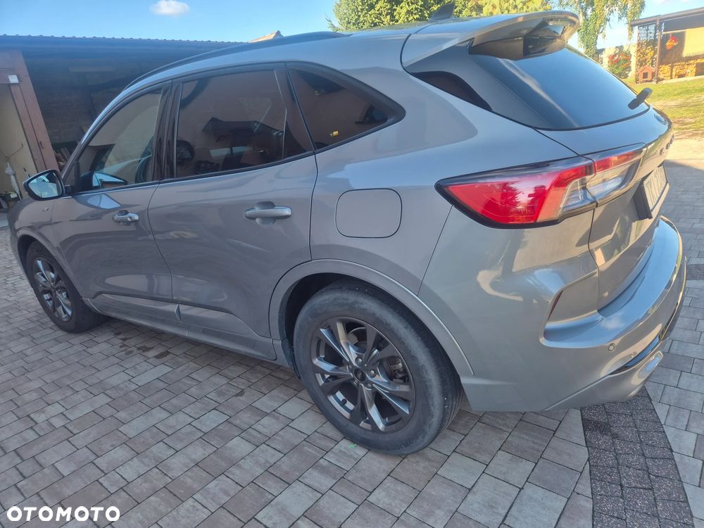 Ford Kuga - 3