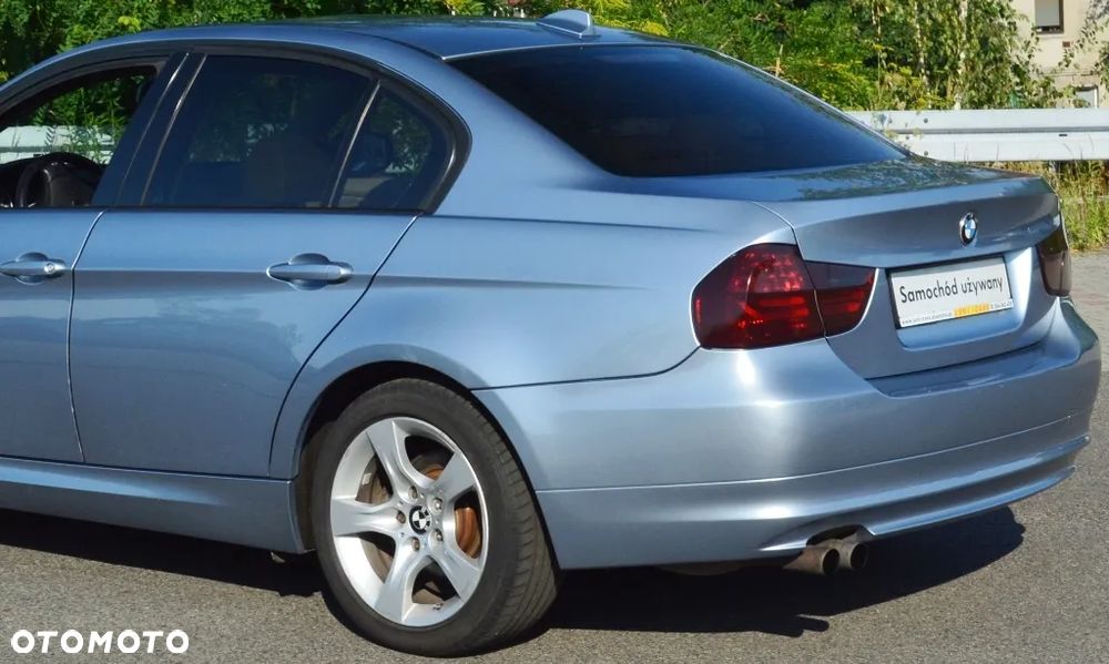 BMW Seria 3 - 18