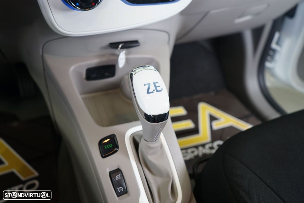 Renault Zoe (c/ Bateria) 41 kwh Life - 28