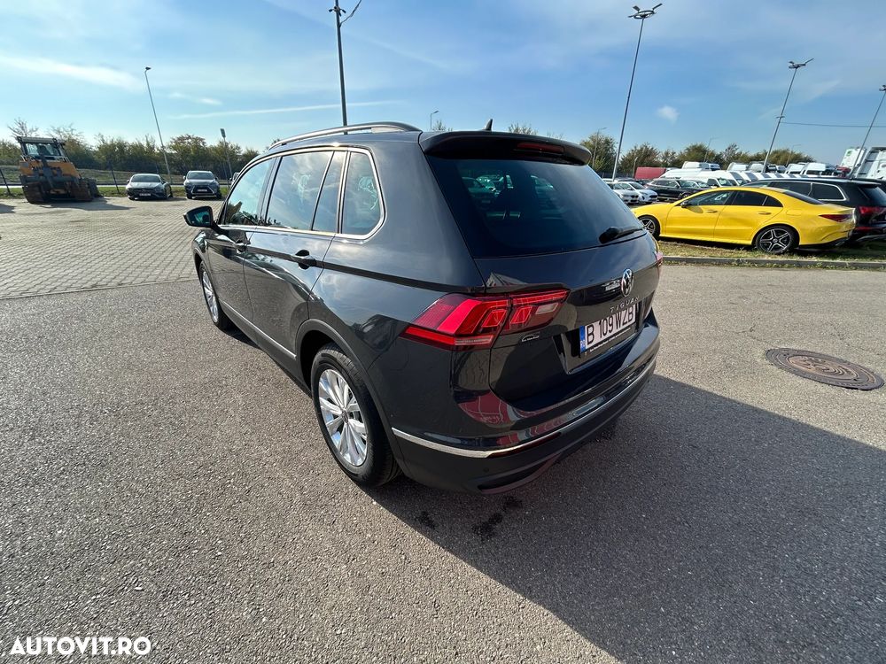 Volkswagen Tiguan - 5