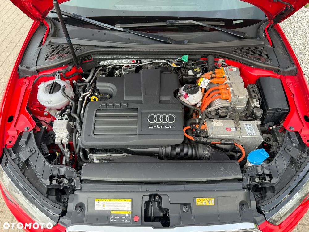 Audi A3 Sportback 1.4 TFSI e-tron S line Sportpaket - 35