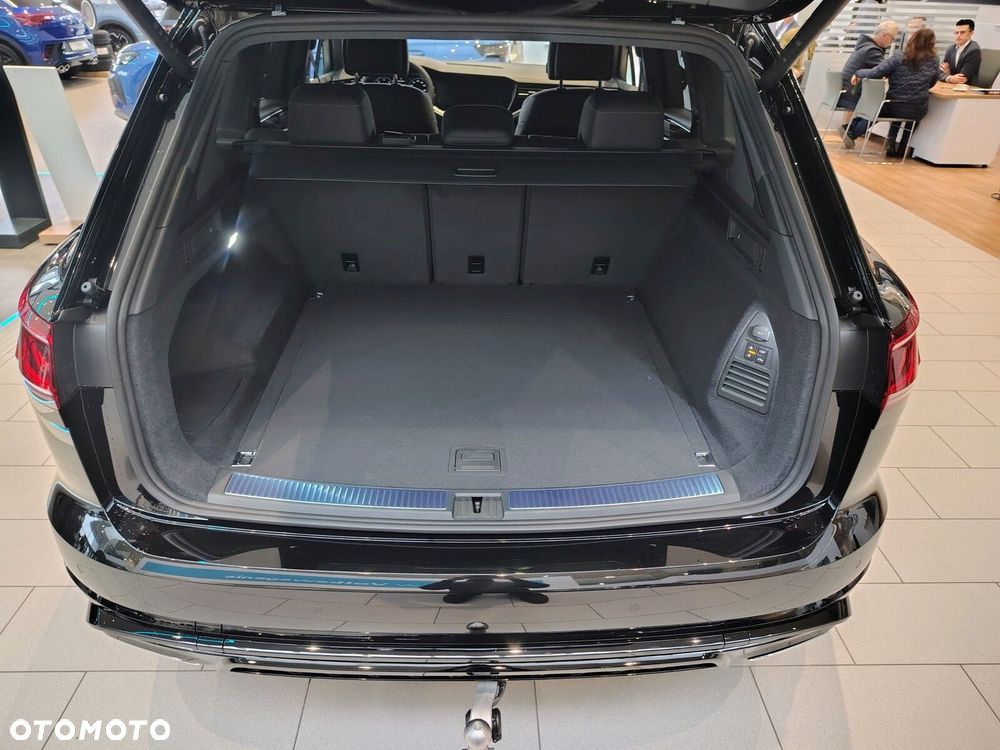 Volkswagen Touareg - 10