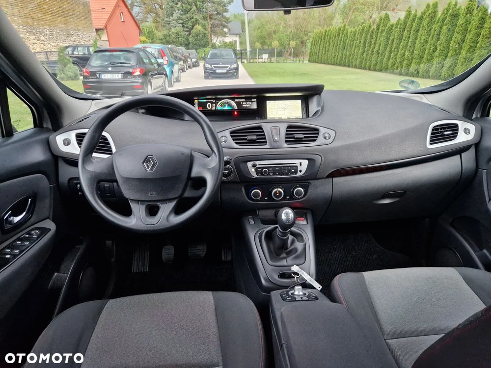 Renault Scenic 1.6 16V 110 TomTom Edition - 8