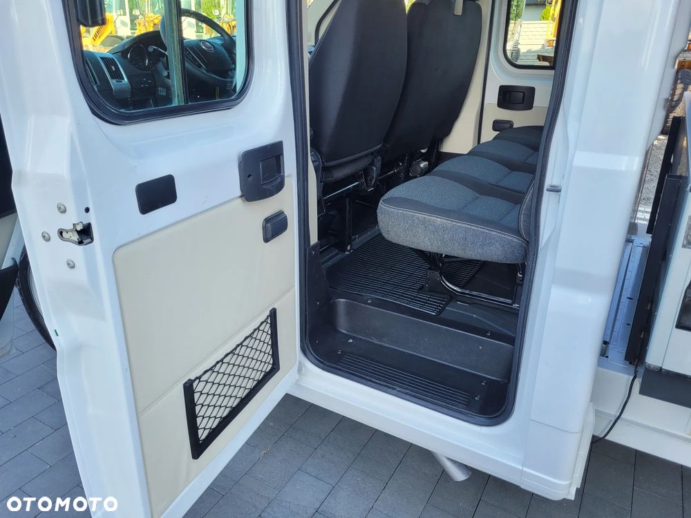 Fiat Ducato / 7 osób / brygadówka / skrzynia / serwisowany / - 26