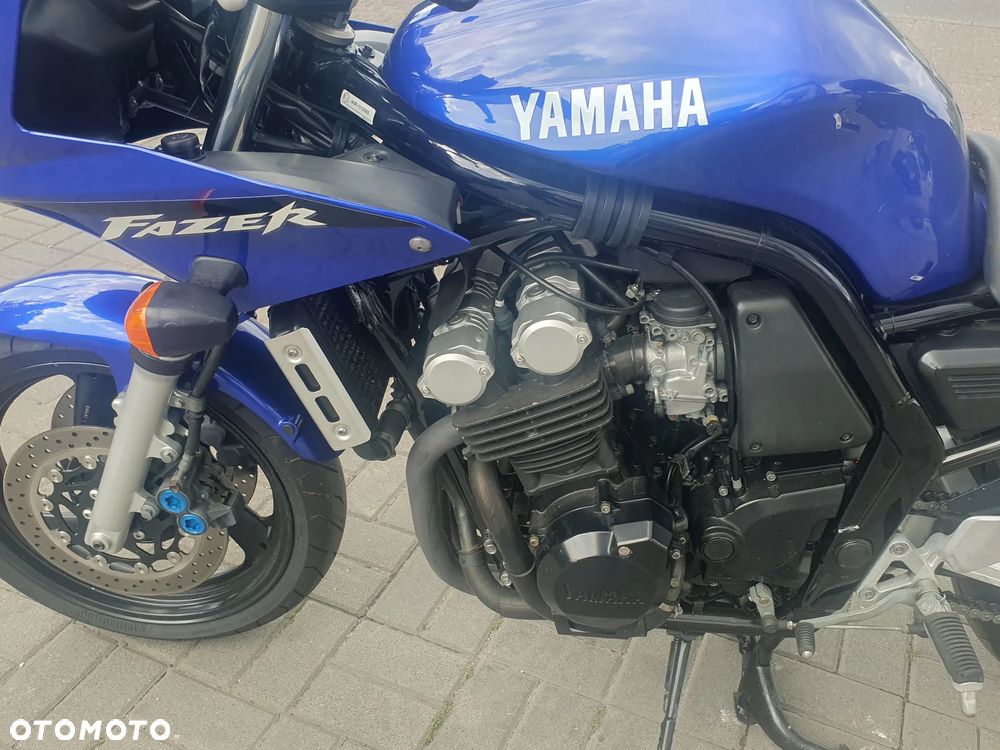 Yamaha FZS - 23