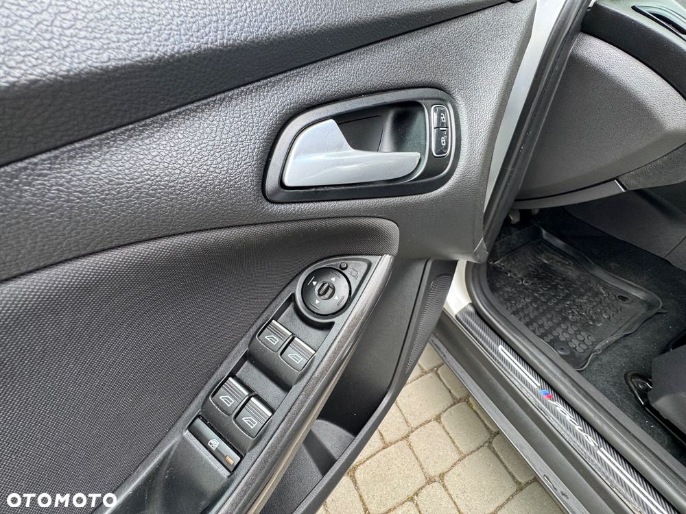 Ford Focus - 21
