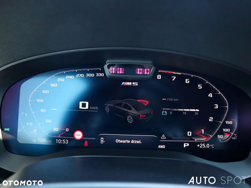 BMW M5 Competition - 24
