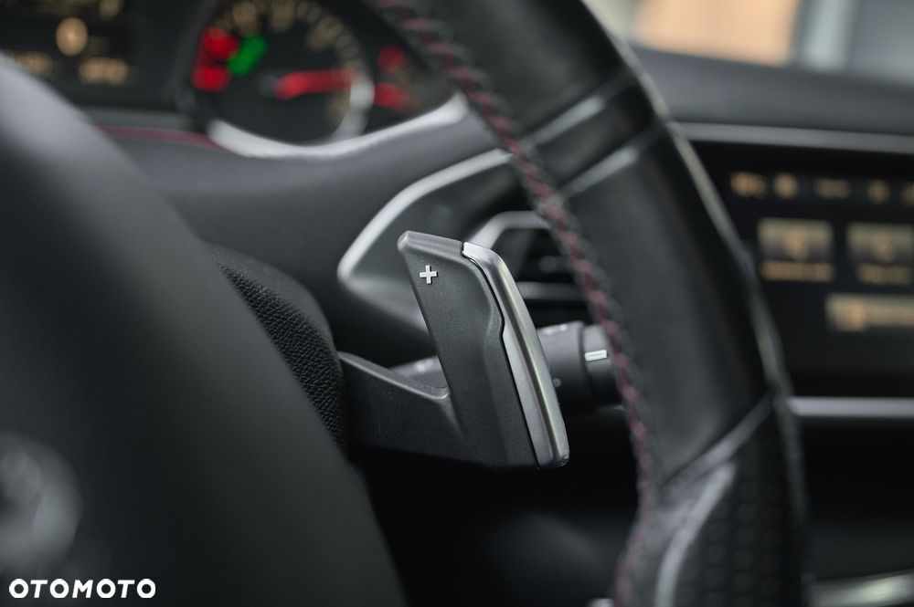 Peugeot 308 - 25