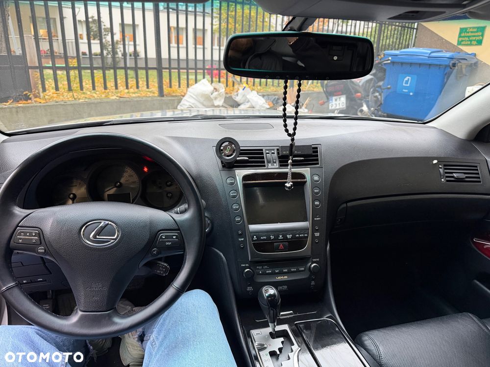 Lexus GS - 8
