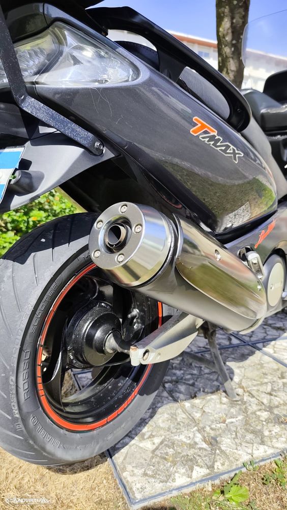 Yamaha TMAX - 10