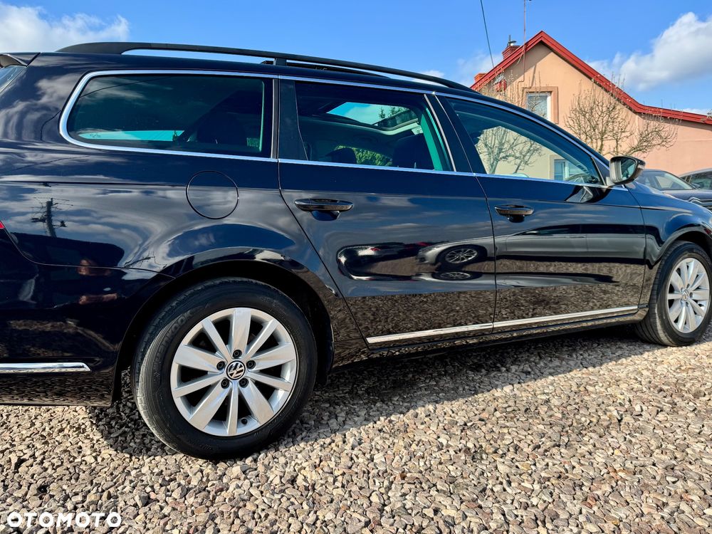 Volkswagen Passat - 19