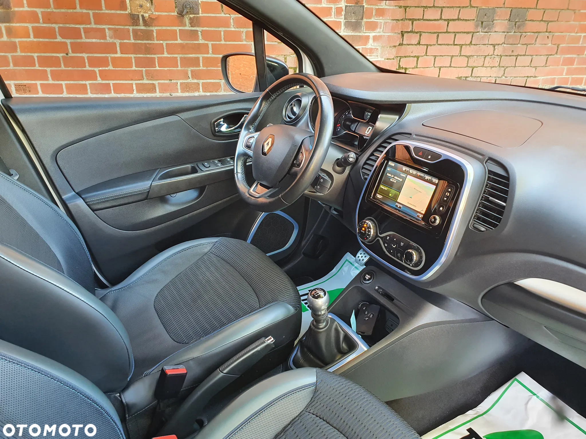 Renault Captur ENERGY TCe 120 Elysee - 9