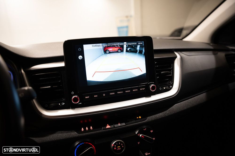 Kia Stonic 1.0 T-GDI Drive - 18