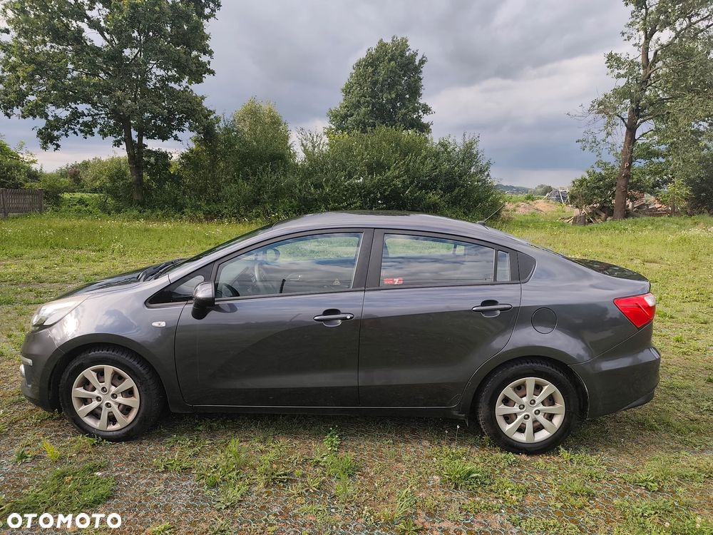 Kia Rio 1.4 M - 5