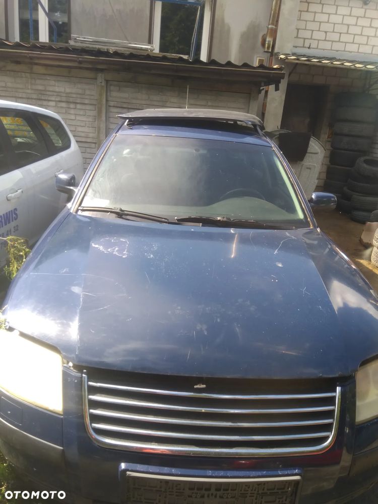 Auto na części - Volkswagen Passat 105KM diesel Silnik Skrzynia Drzwi Maska Klapa Błotnik Zderzak Lampa Szyba Klamka Lusterko Deska Kokpit