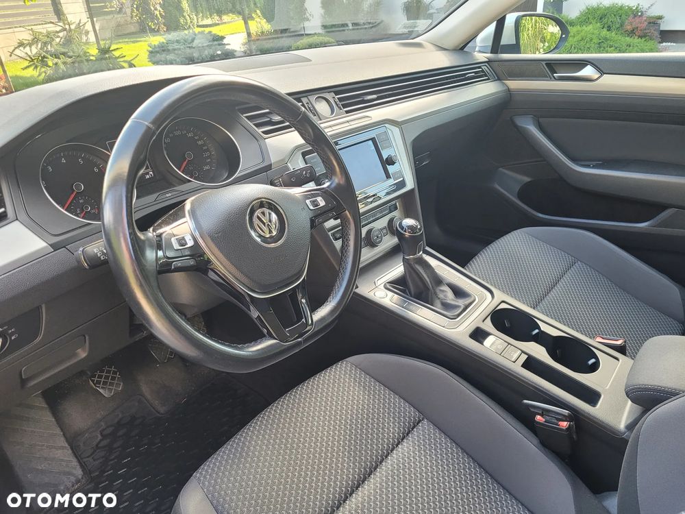 Volkswagen Passat 1.4 TSI BMT Comfortline - 8