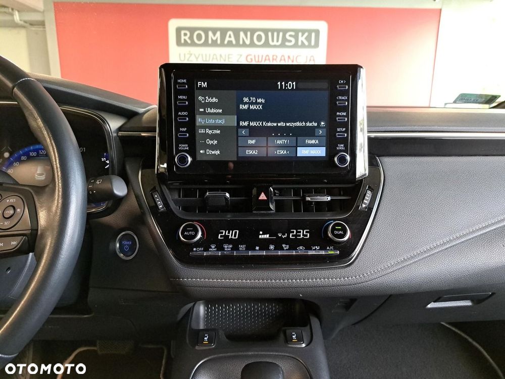 Toyota Corolla 1.8 Hybrid Comfort - 19