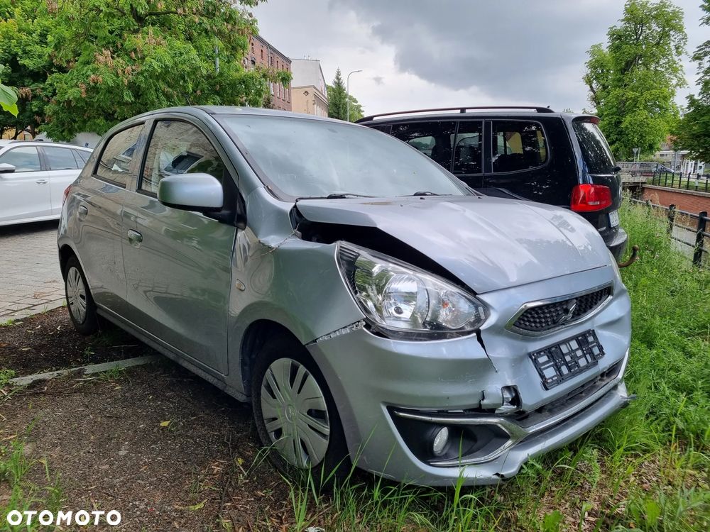 Mitsubishi Space Star 1.0 Entry - 1