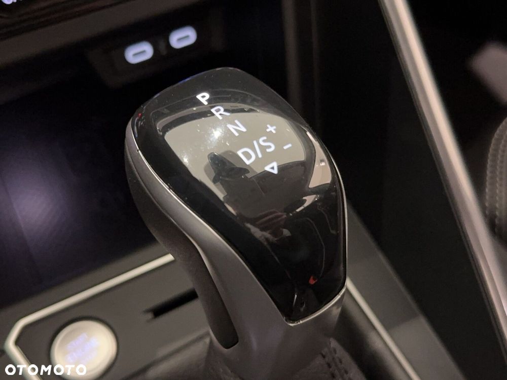 Volkswagen Taigo 1.0 TSI Style DSG - 28