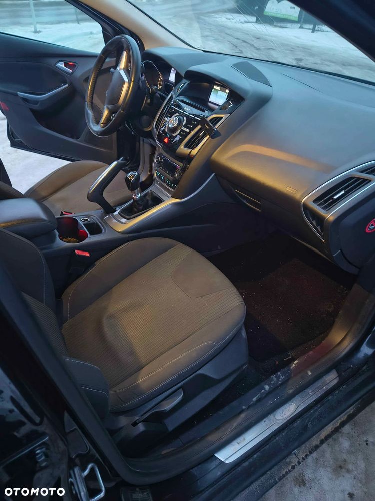 Ford Focus 1.6 EcoBoost Edition - 13