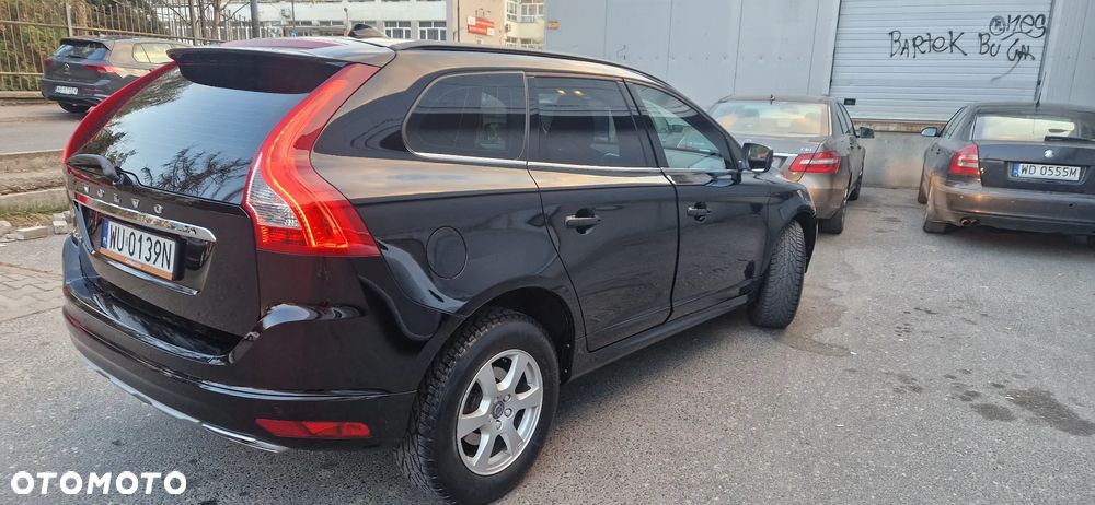 Volvo XC 60 D4 Momentum - 5