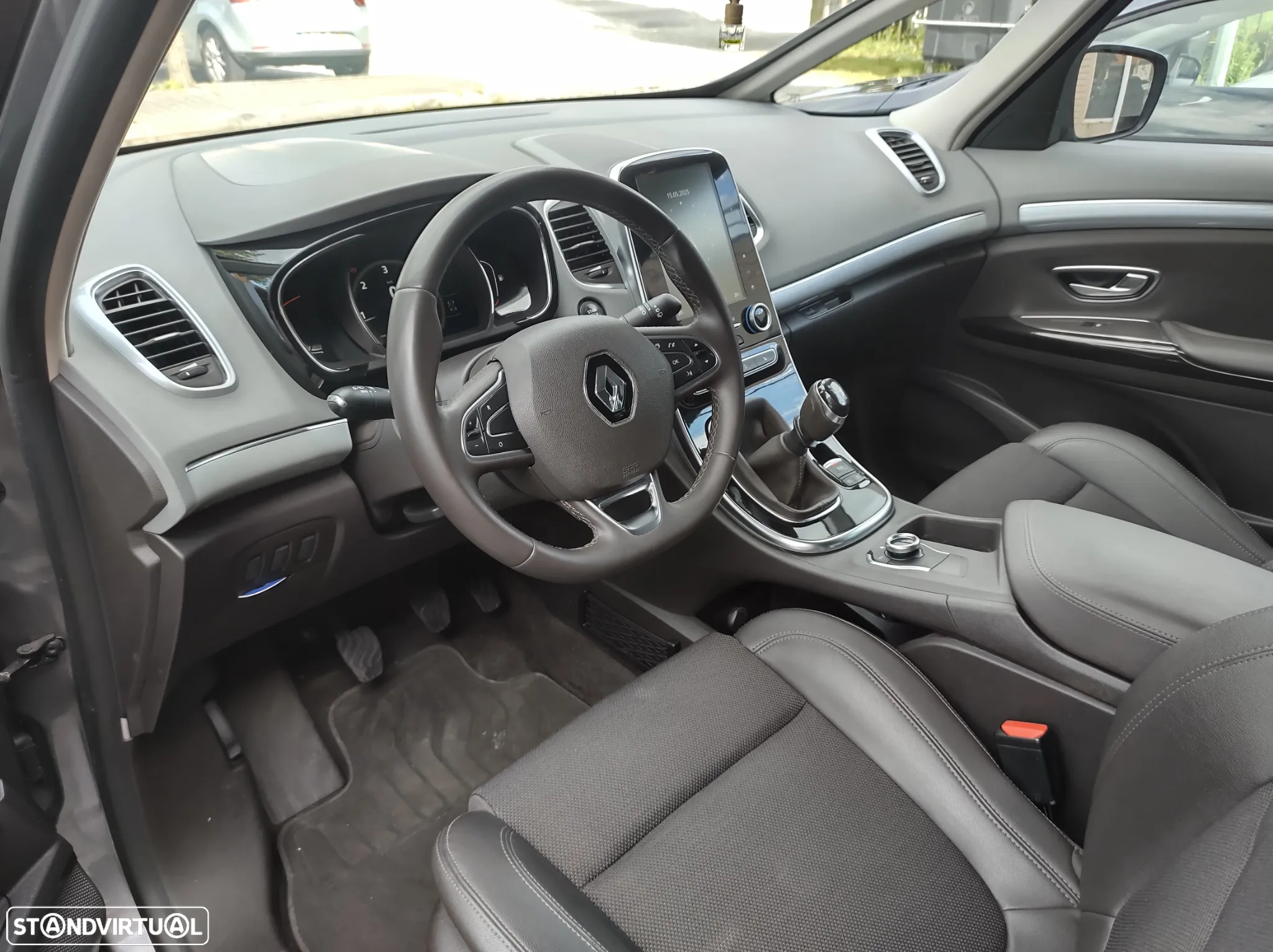 Renault Espace 1.6 dCi Zen - 13