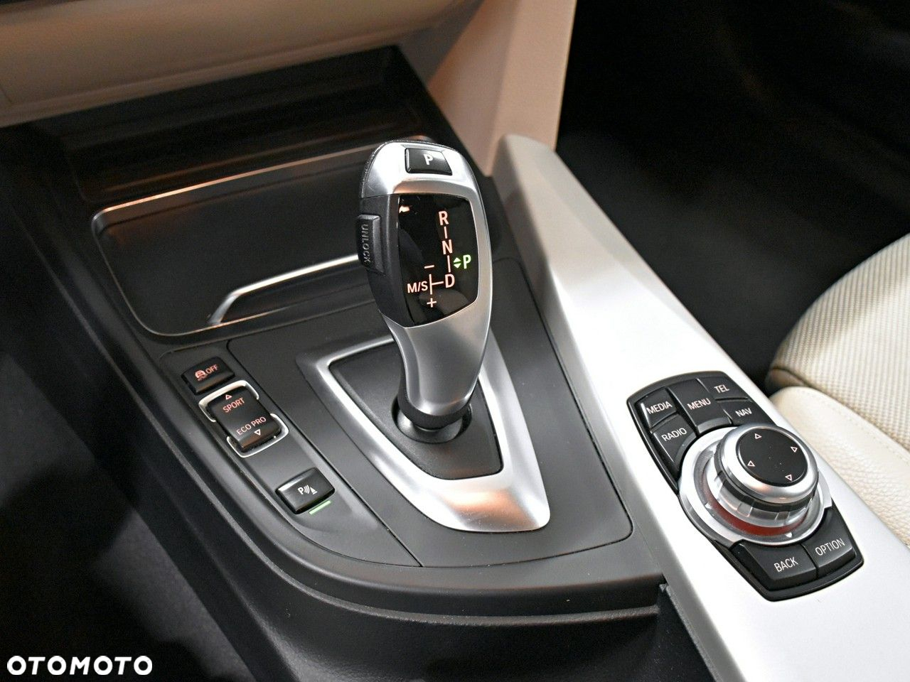 BMW 3GT 320i GPF xDrive Advantage sport - 18