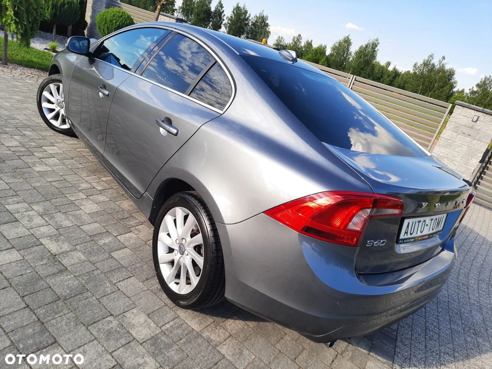 Volvo S60 D2 Summum - 7