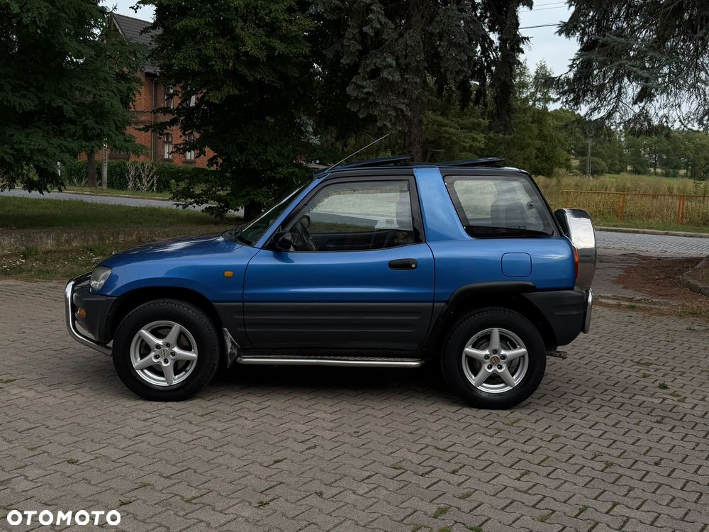 Toyota RAV4 2.0 - 2
