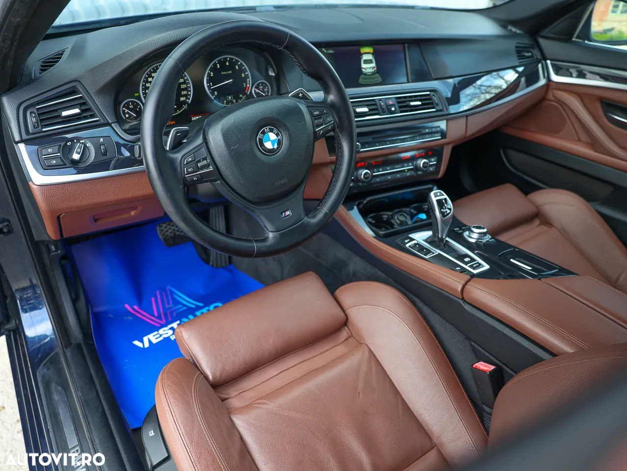 BMW Seria 5 520i Aut. - 4