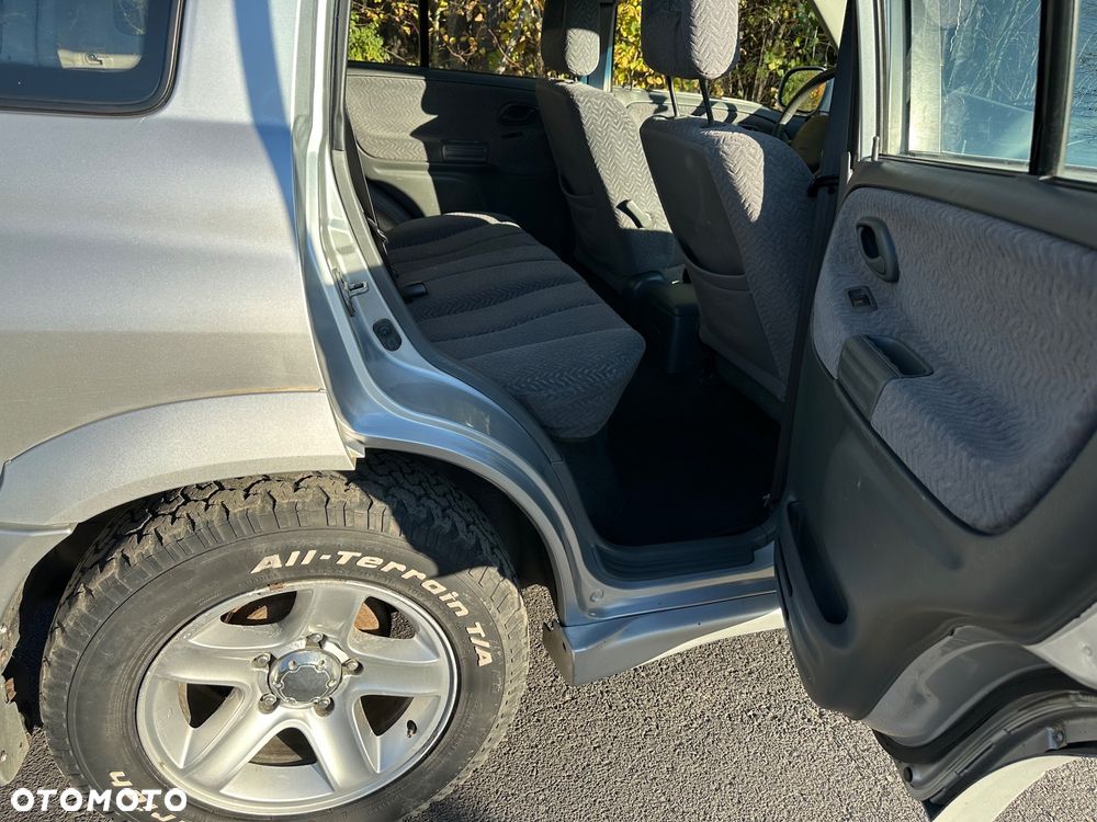 Suzuki Grand Vitara XL-7 2.0 TD Automatik Comfort + - 6