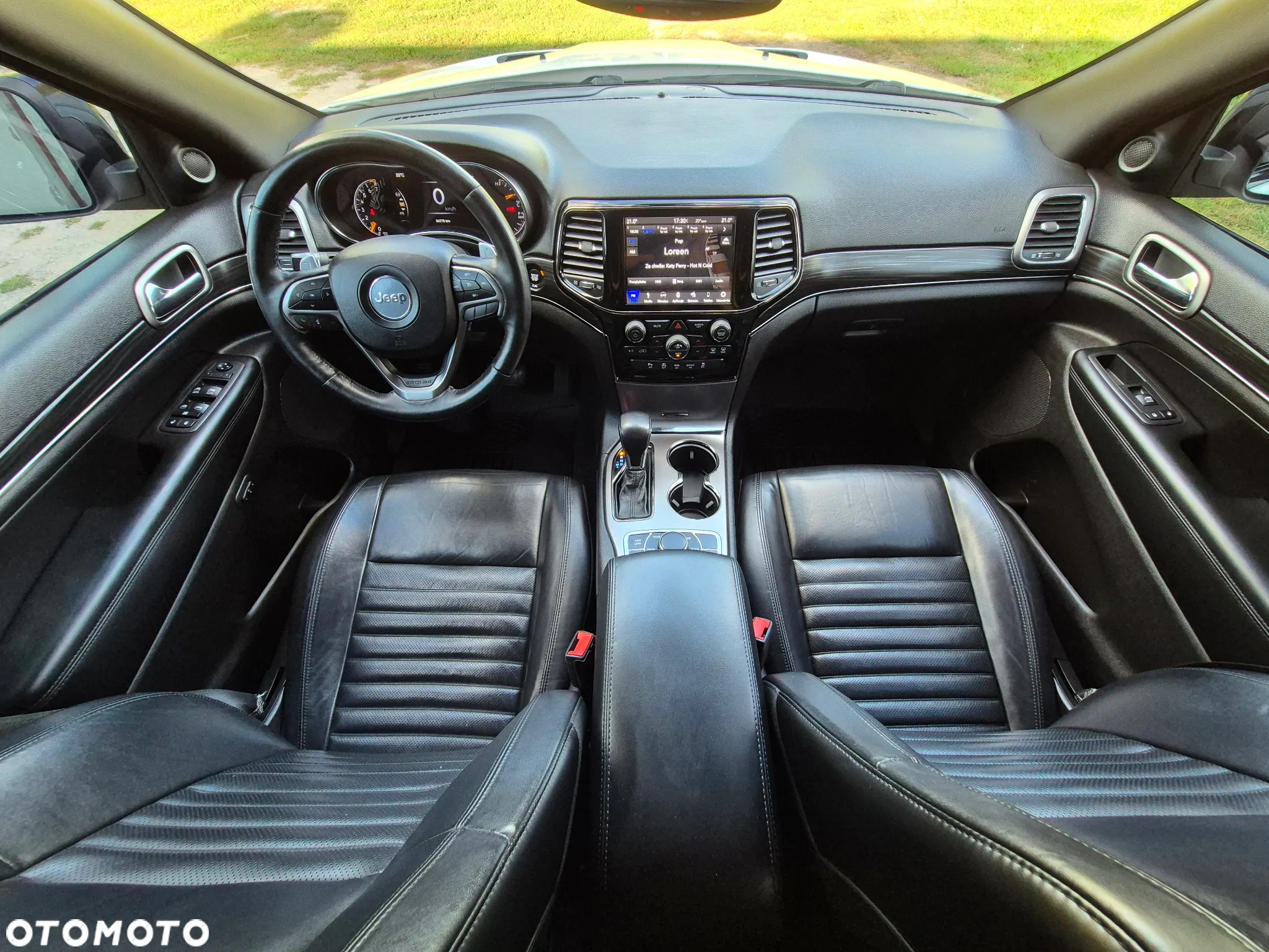 Jeep Grand Cherokee - 29