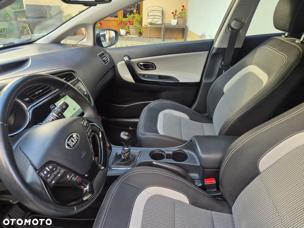 Kia Ceed 1.4 Vision - 12
