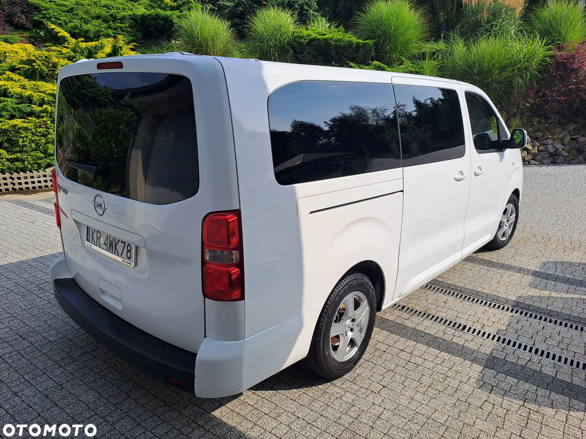 Opel Vivaro - 4