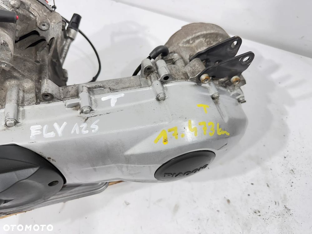 Silnik Piaggio Fly 125 17.473 km - 7