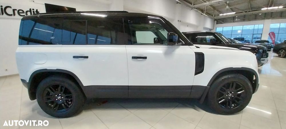 Land Rover Defender - 2