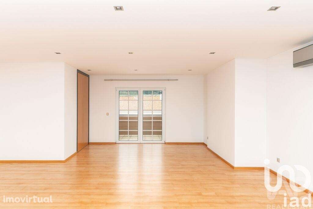 Apartamento T1 em Marinha Grande - Grande imagem: 2/13