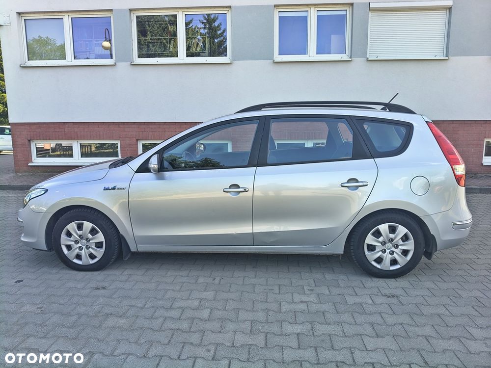 Hyundai i30 1.6 blue Classic - 4