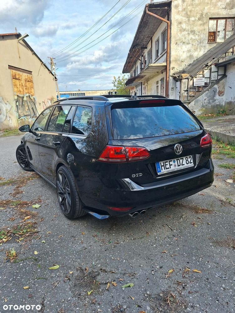 Volkswagen Golf 2.0 TDI BMT GTD DSG - 6