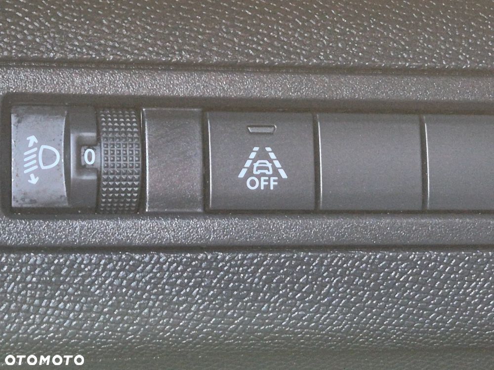 Peugeot 3008 PureTech 130 Stop & Start GPF EAT8 Allure - 27