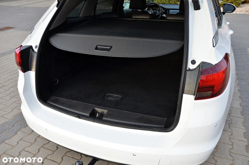 Opel Astra 1.6 D (CDTI) Automatik Dynamic - 11