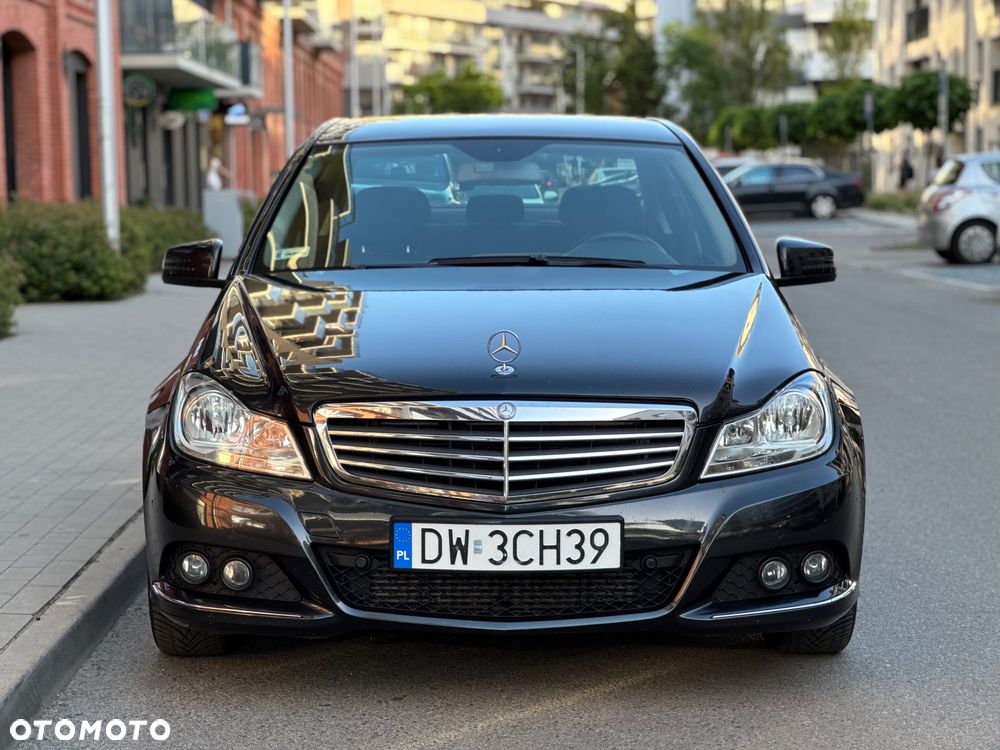Mercedes-Benz Klasa C 180 CDI DPF (BlueEFFICIENCY) 7G-TRONIC - 19