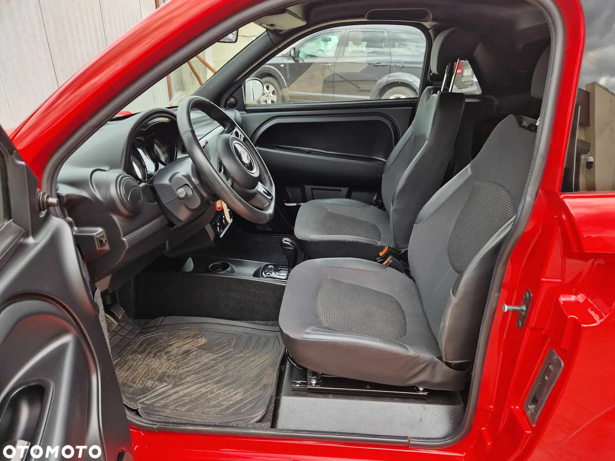 Microcar DUE - 9
