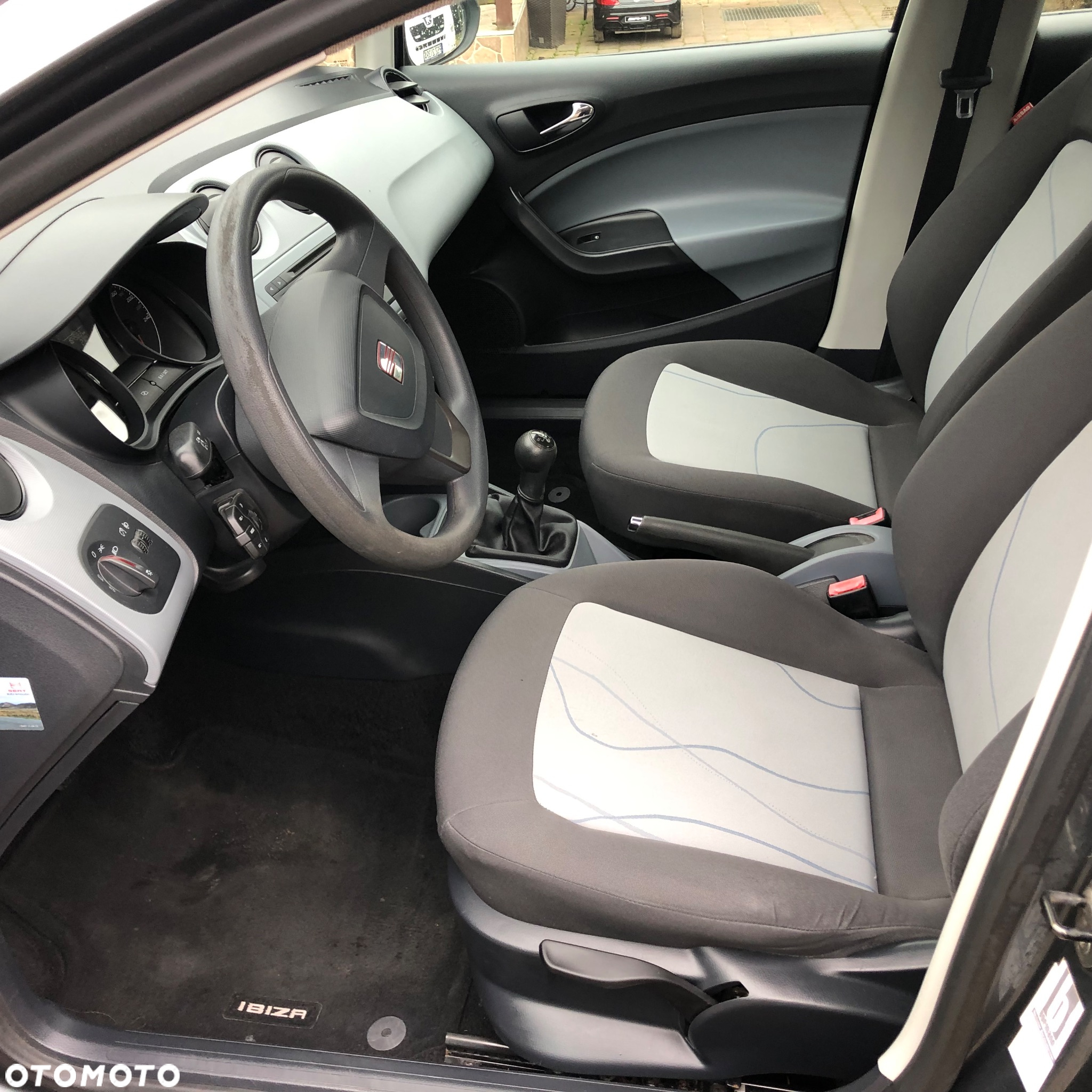 Seat Ibiza 1.2 TSI Sport - 8