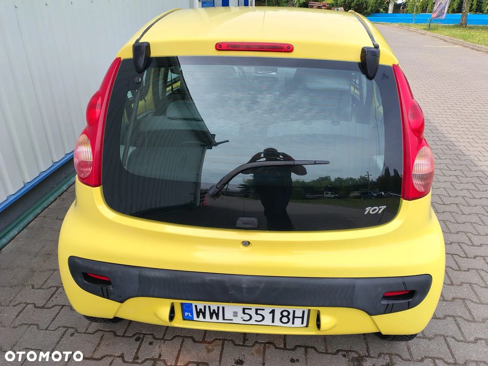 Peugeot 107 - 6