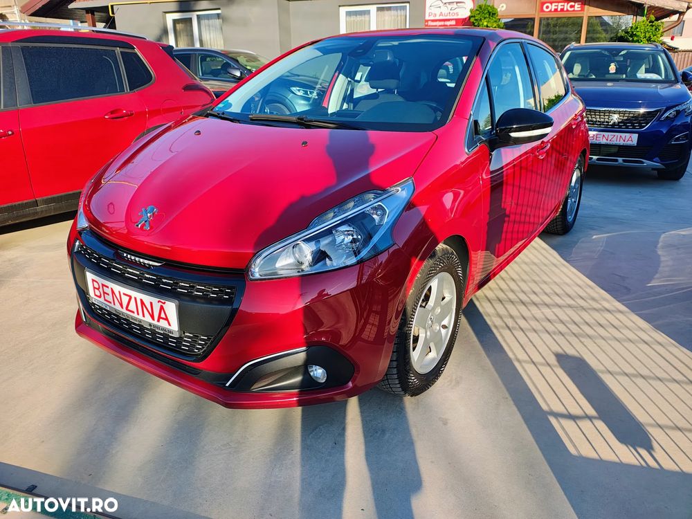 Peugeot 208 PureTech 110 Stop & Start Allure - 19